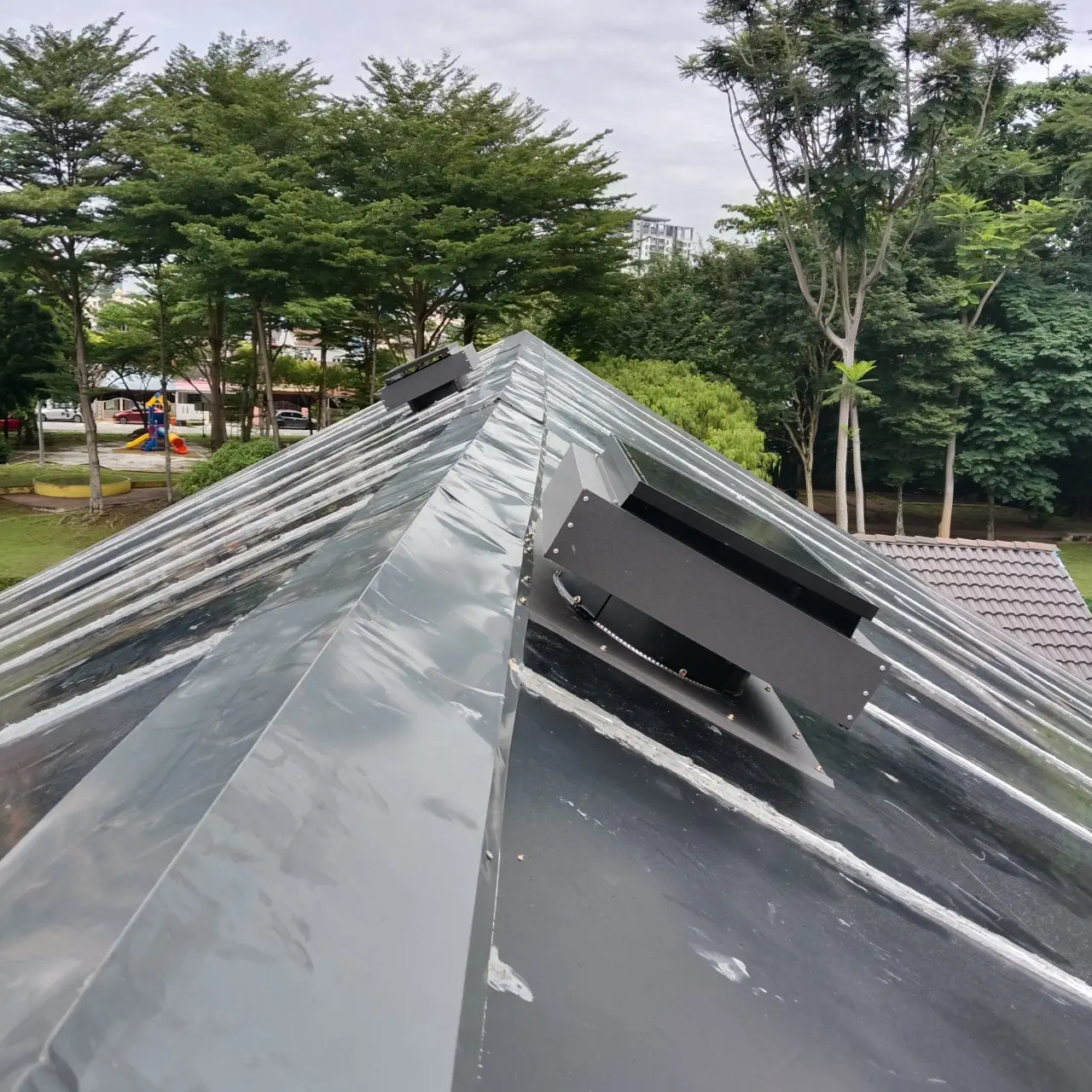 45 Watt Solar Roof Ventilator ( Day Light Run )  3